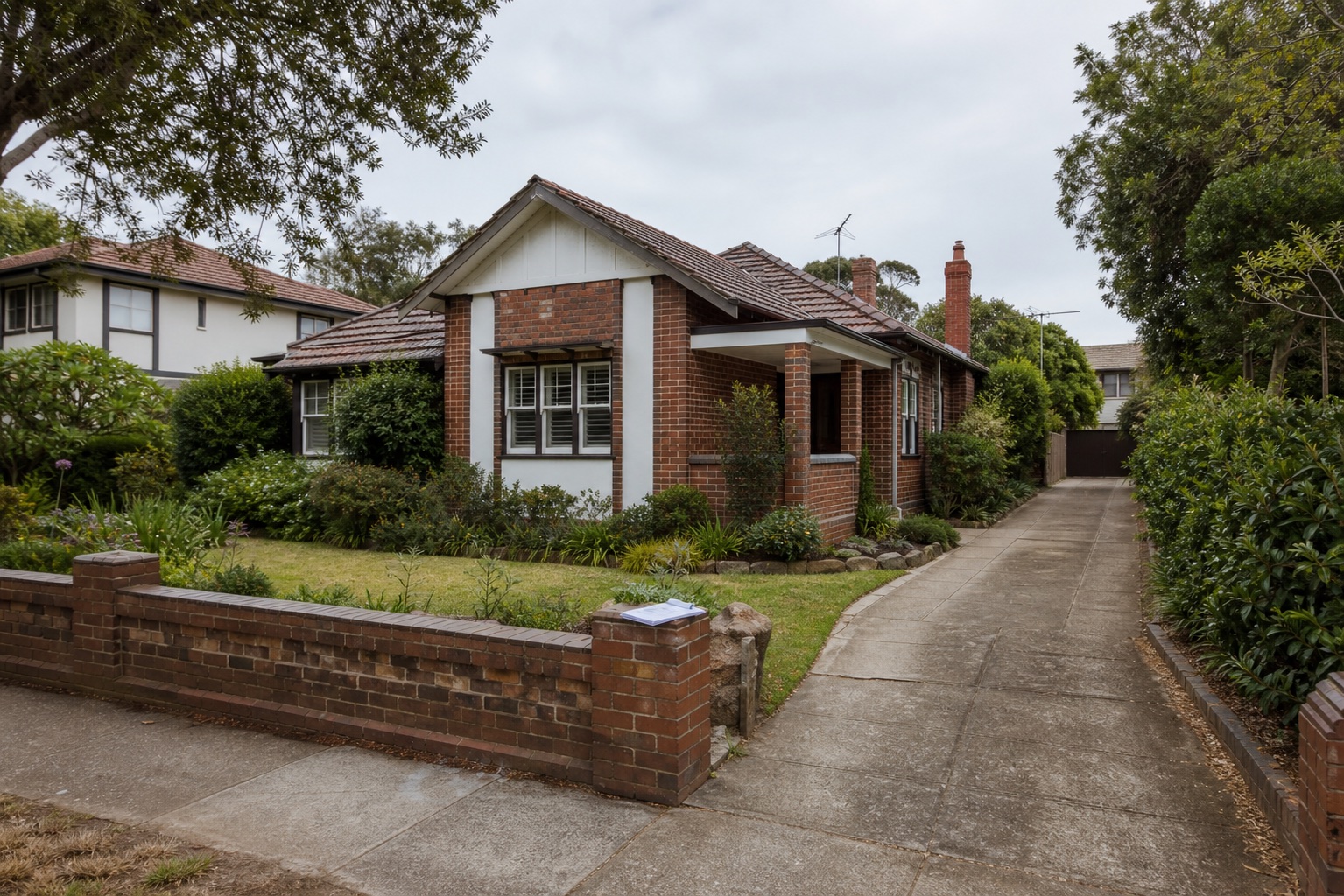 Sydney property land review